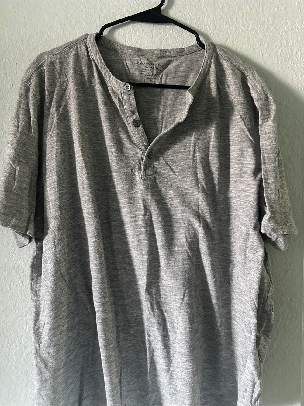 Banana Republic Light Gray vintage Tee Organic Cotton